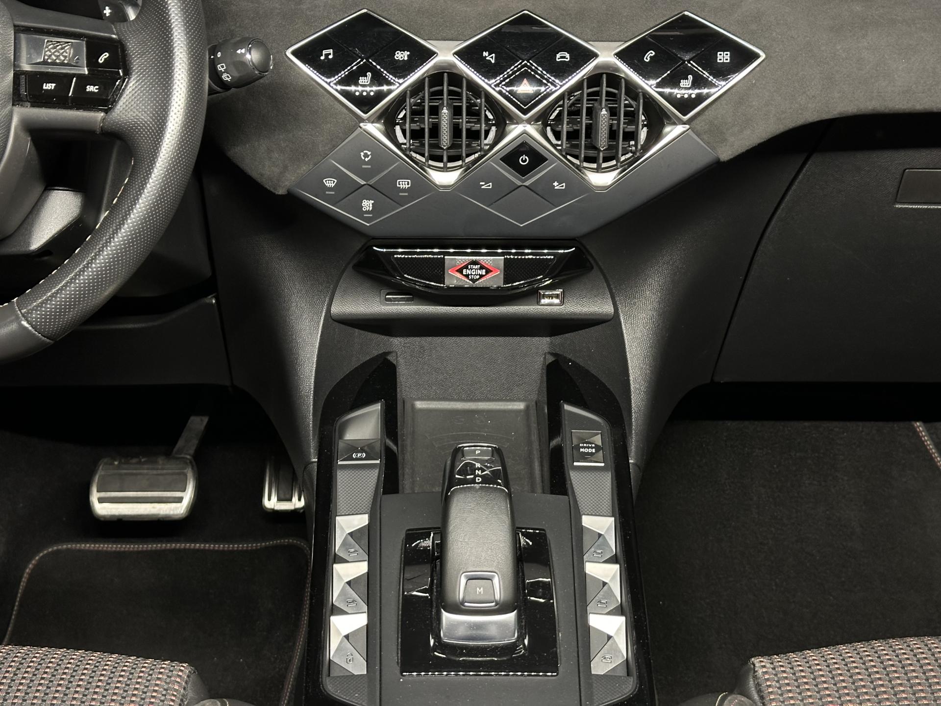 GARAGE GERARD - DS-DS3 CROSSBACK-1.2 PureTech 130 EAT8 PERFORMANCE LINE ...