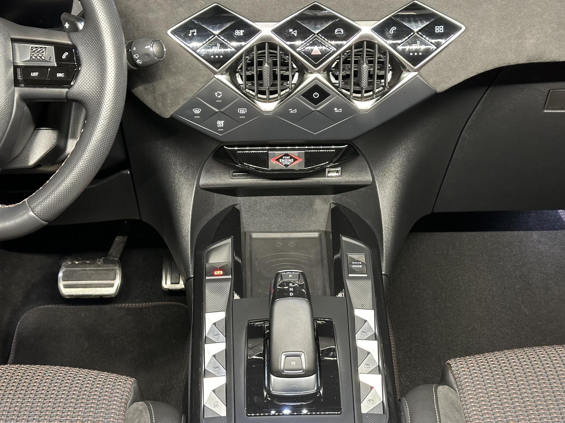 GARAGE GERARD - DS-DS3 CROSSBACK-1.5 BlueHDI 130 EAT8 PERFORMANCE LINE ...